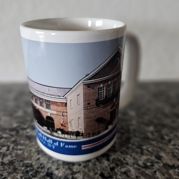 National Baseball Hall of Fame Mug - Excellent Condition - Picture 3 of 5